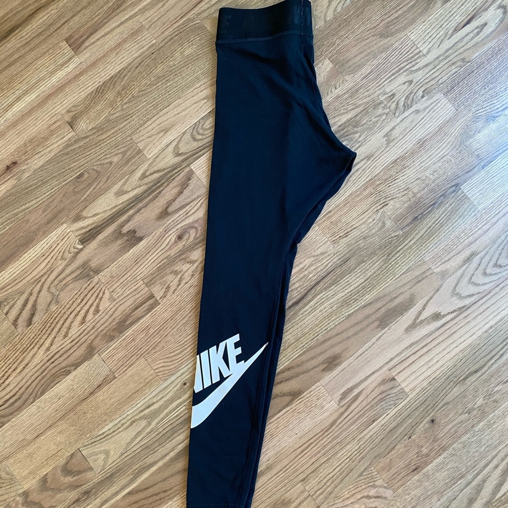 Nike Workout Pants - image 3